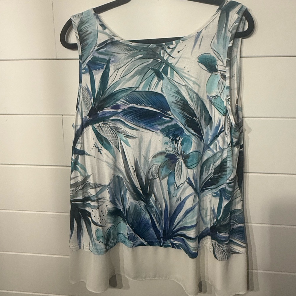 Karen Kane Blue Relaxed Sleeveless Tank - Picture 2 of 3